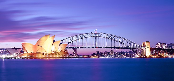 Sydney-Opera-House-A-Visitor's-Guide